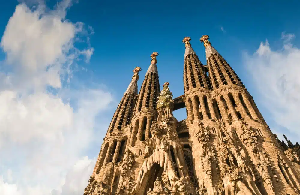 มหาวิหารซากราดาแฟมิเลีย สเปน
